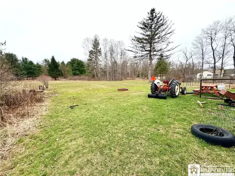 Exterior - 1489 Happy Hollow Rd, Olean, NY 14760 photo 11 of 15