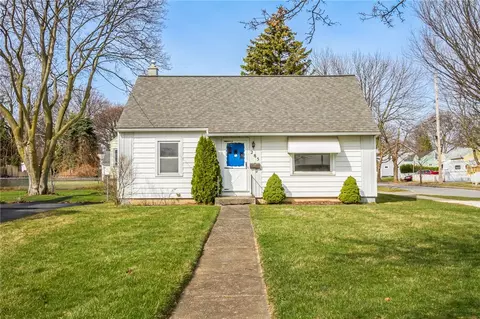 285 Waring Rd, Rochester, NY 14609