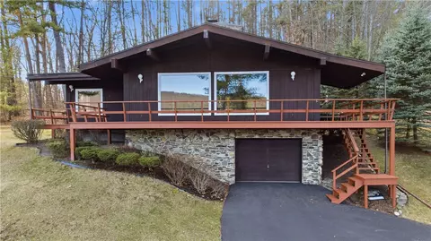 15079 W Lake Rd, Pulteney, NY 14874