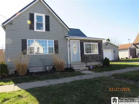 113 S Martin St, Dunkirk, NY 14048