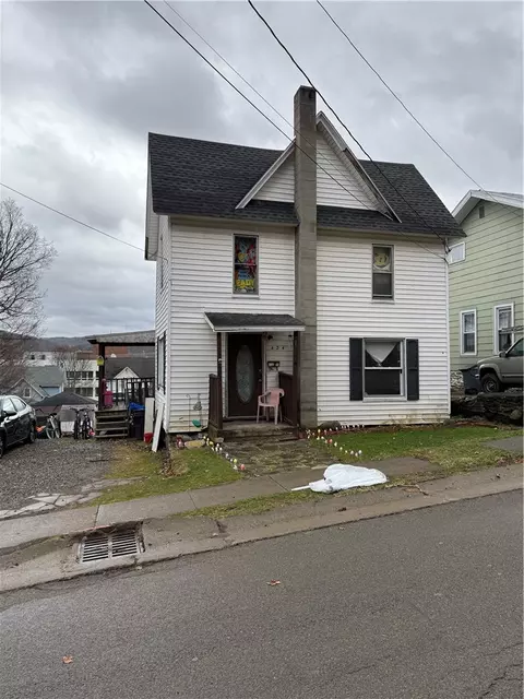 424 S Division St, Hornell, NY 14843