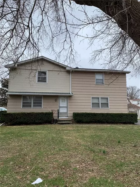472 Elmgrove Rd, Rochester, NY 14606
