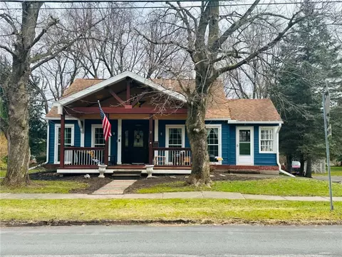 33 S Main St, Bainbridge, NY 13733