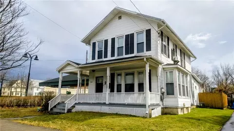 313 Roe Ave, Elmira, NY 14901