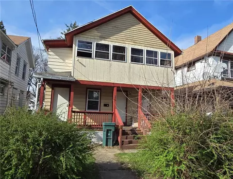 274 Champlain St, Rochester, NY 14608