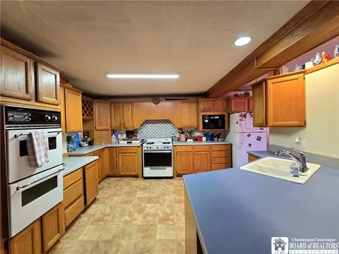 Kitchen - 12 Edson St, Eldred, PA 16731 photo 2 of 9