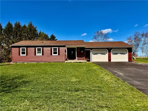 582 Brooks Rd, West Henrietta, NY 14586