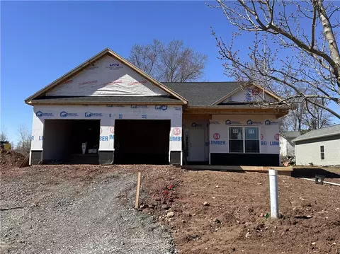 7 Anitas Ln, Sweden, NY 14420