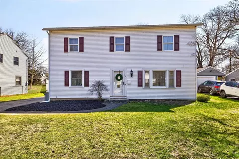 333 Brandon Rd, Irondequoit, NY 14622
