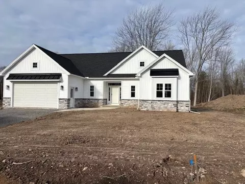 0 Davison Beach Lot Apt 5 Rd, Parma, NY 14468