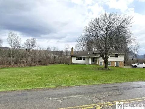 470 Ivory Rd, Carroll, NY 14738
