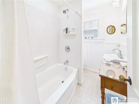 Bath - 422 York St, Olean, NY 14760 photo 5 of 5