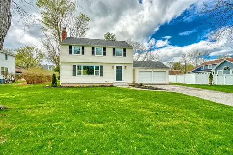 290 Idlewood Rd, Rochester, NY 14618