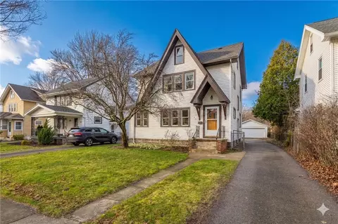 114 Elmerston Rd, Rochester, NY 14620