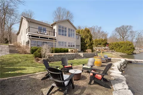 843 W Lake Rd, Jerusalem, NY 14418