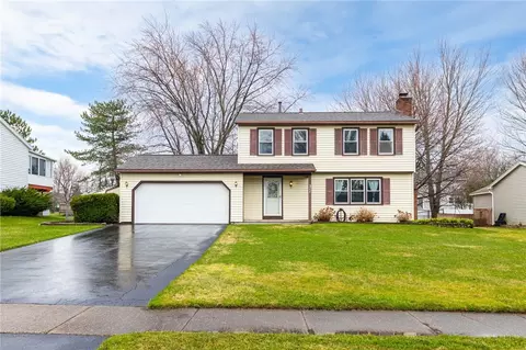 311 Squire Dale Ln, Greece, NY 14612