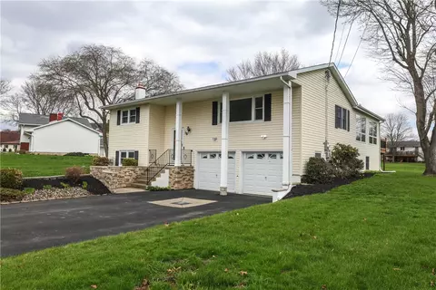 18 Groff Rd, Horseheads, NY 14845