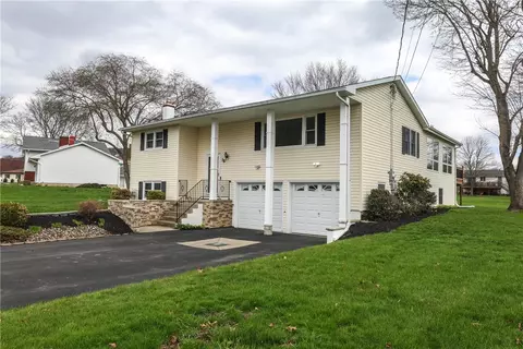 18 Groff Rd, Horseheads, NY 14845