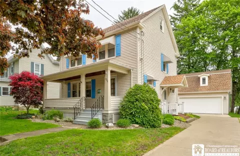 526 Stowe St, Jamestown, NY 14701