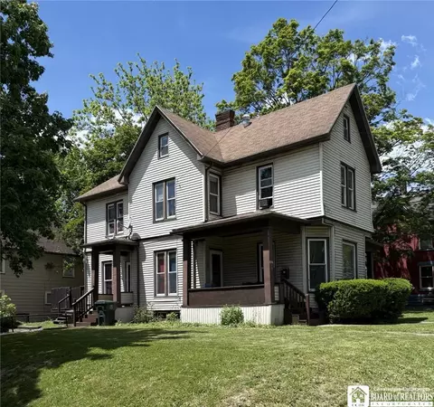 1027 N Main St, Jamestown, NY 14701