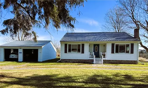 3214 State Route 8, Bridgewater, NY 13313