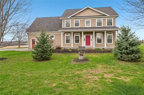 372 Transit Rd, Middlebury, NY 14591