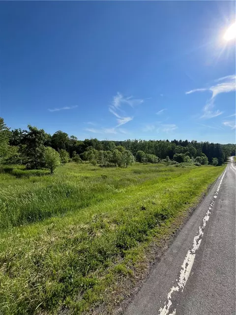 3633 Warner Rd, Marion, NY 14505