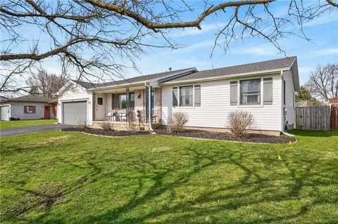 91 Emerald Pt, Chili, NY 14624