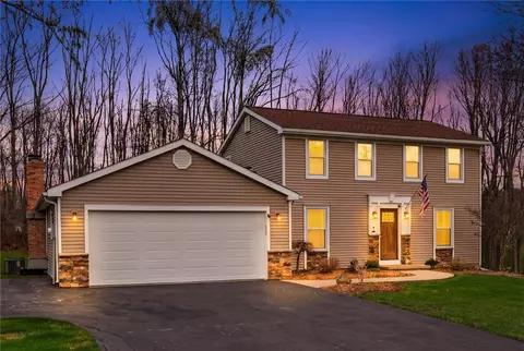 51 West Pkwy, Victor, NY 14564