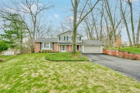 18 Mountain Rise Rise Rise, Perinton, NY 14450