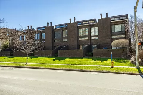 1599 East Ave, Rochester, NY 14610