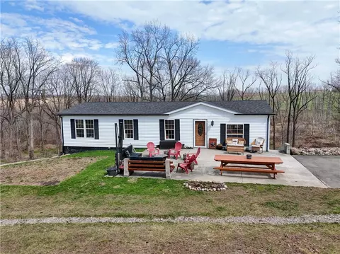 3121 Poplar Hill Rd, Livonia, NY 14487