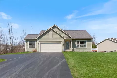 6023 Lillypond, Ontario, NY 14519