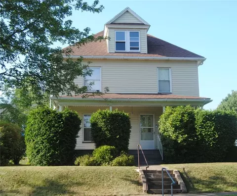 19 Spruce Ave, Kane, PA 16735
