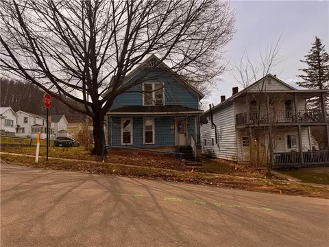 92 High St, Bradford, PA 16701