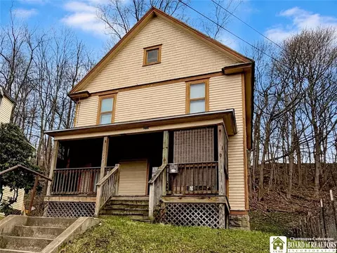 217 Steele St, Jamestown, NY 14701