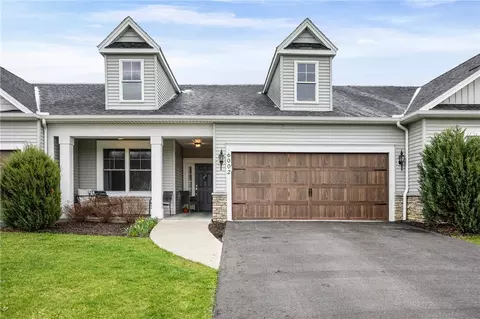 6002 Woodvine Rise Rise, Canandaigua, NY 14424