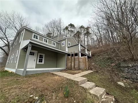 6389 Fairville Station Rd, Arcadia, NY 14513