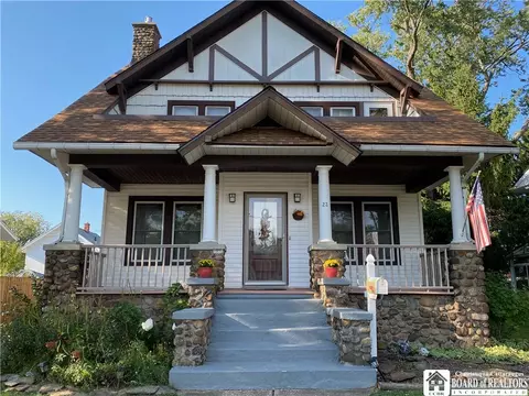 22 Taft Pl, Dunkirk, NY 14048