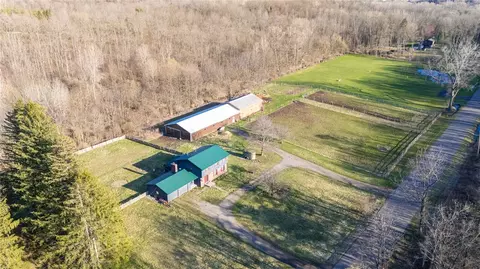 2364 Hazen Ln, Newark, NY 14513