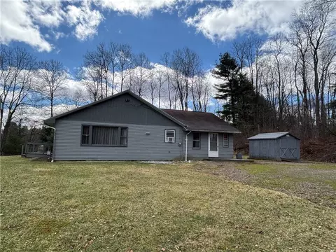 2 Johnson Rd, Hamilton, PA 16735