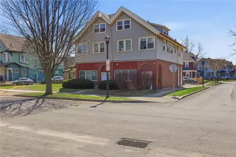 119 Rosewood Ter, Rochester, NY 14609