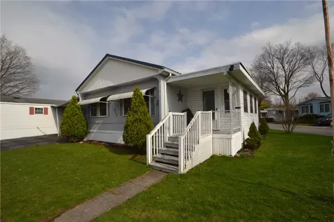 210 Oneida Way, Manchester, NY 14504