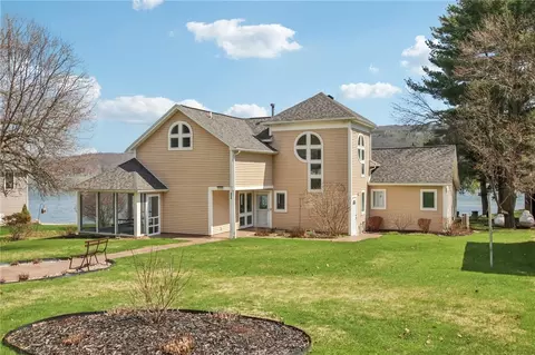 5949 Pickerel Pt, Canadice, NY 14471