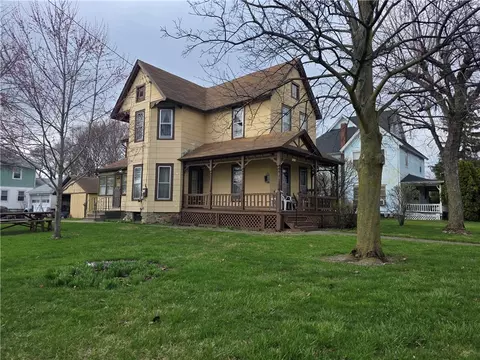 920 N Main St, Arcadia, NY 14513