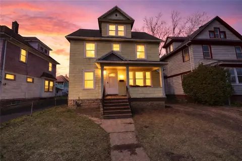 160 Sawyer St, Rochester, NY 14619