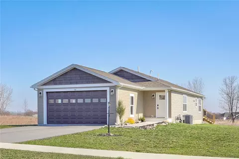 36 Bay View Ter, Geneva, NY 14456