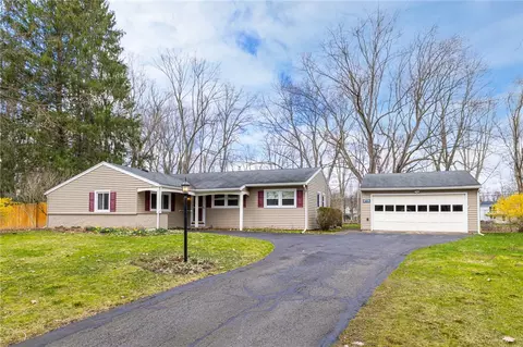 69 Harvest Rd, Perinton, NY 14450