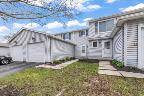 47 Bucklebury Hl, Perinton, NY 14450