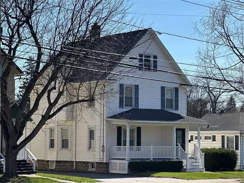 257 W North St, Geneva, NY 14456